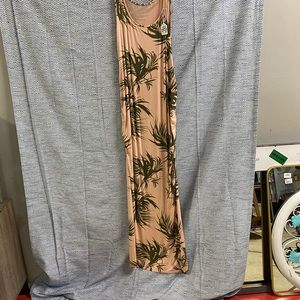 Isabel maternity peach/pink beach vibe dress